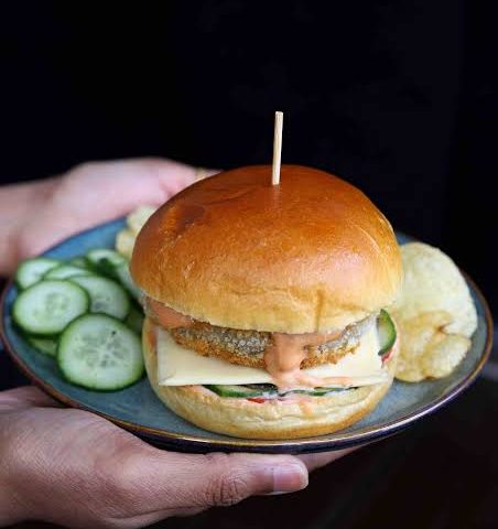 Crispy Veg Tasty Burger